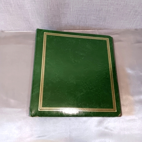 Vintage Photograph Scrapbook Album Green Gold Cover 10 pgs 3 Ring memento memory - Picture 1 of 11